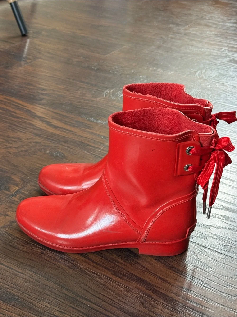 Michael Kors Striking Red ❤️  Waterproof Ankle Rain Boots